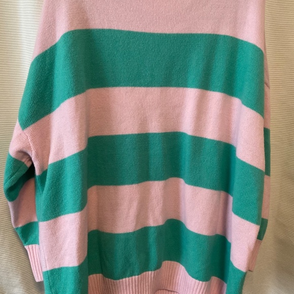 H&M x Care Bears Jacquard Oversized Knit - Picture 4 of 8